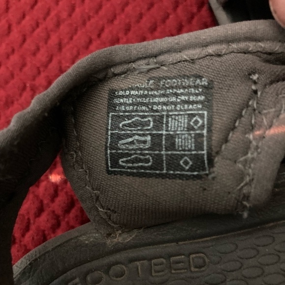 KEEN Sz 8 Activewear Sandals Walking Hiking  Shoes - Picture 5 of 8